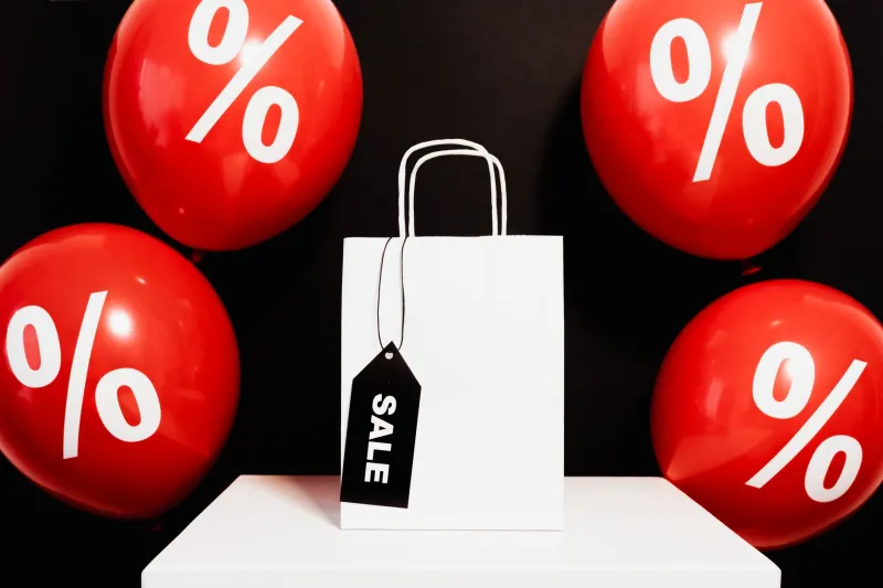 The £200 Discount That Isn't: Doing the Three-Year Maths on Black Friday iPhone 'Deals'